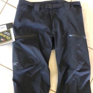 Arc'teryx Sabre AR Gore-Tex ski pants